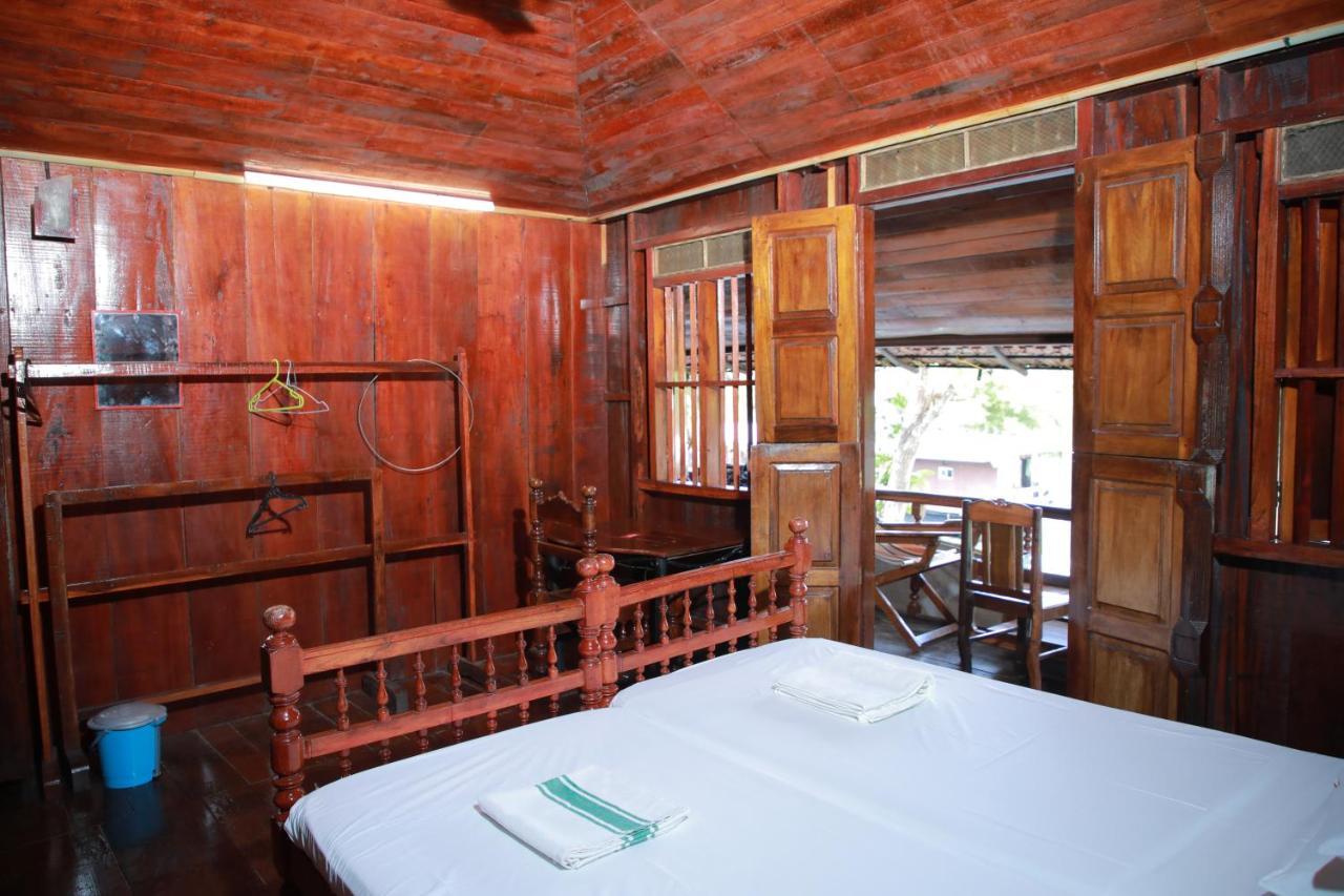 Malayalam Lake Resort Alappuzha Dış mekan fotoğraf