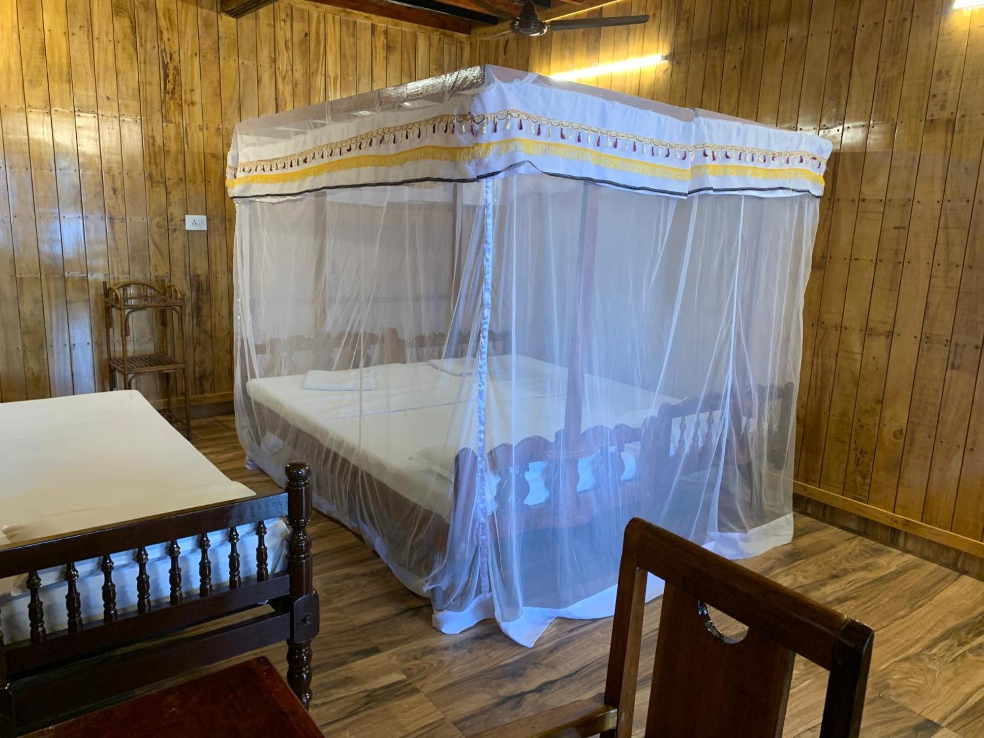 Malayalam Lake Resort Alappuzha Dış mekan fotoğraf